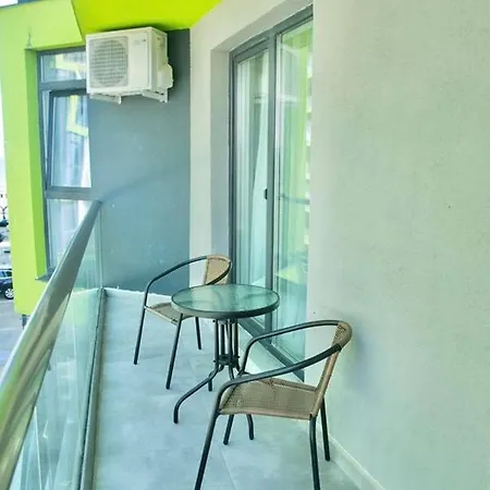 Apartament Andra Alezzi