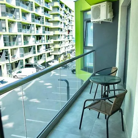 Apartament Andra Alezzi