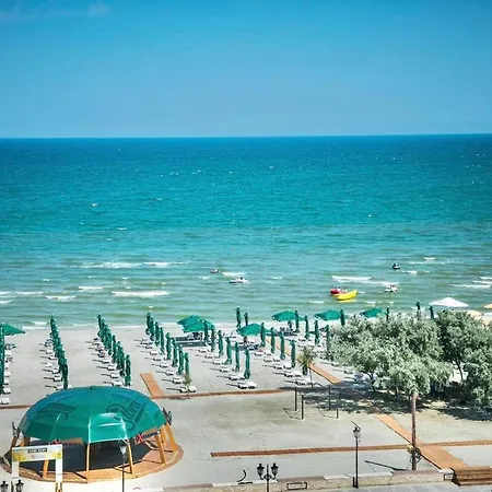 Apartament Andra Alezzi Appartamento *